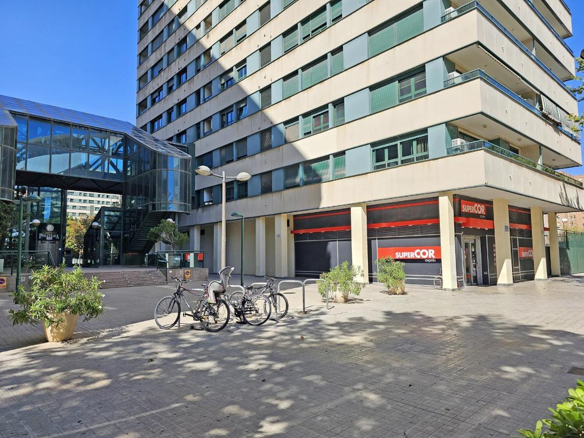 Apartamentos Las Ciencias B Valencia Luaran gambar